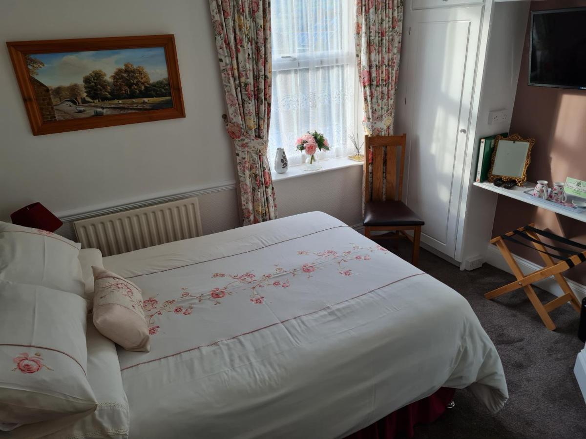 Rowan Tree House B&B Sleights Экстерьер фото